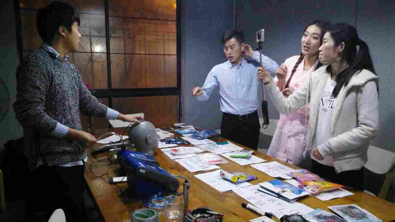 上海榕申携手创客星球直播防霾口罩效果测试