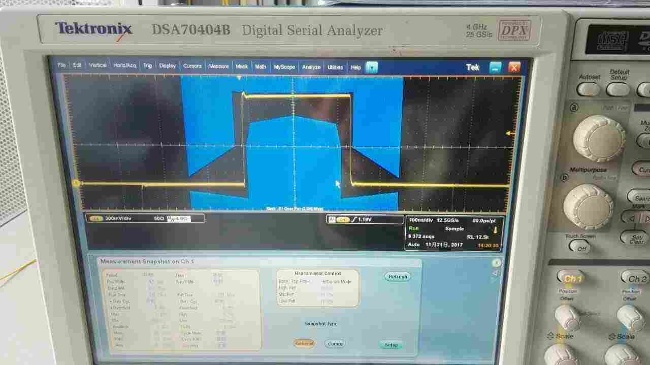 TEK DSA71254B DSA70404B