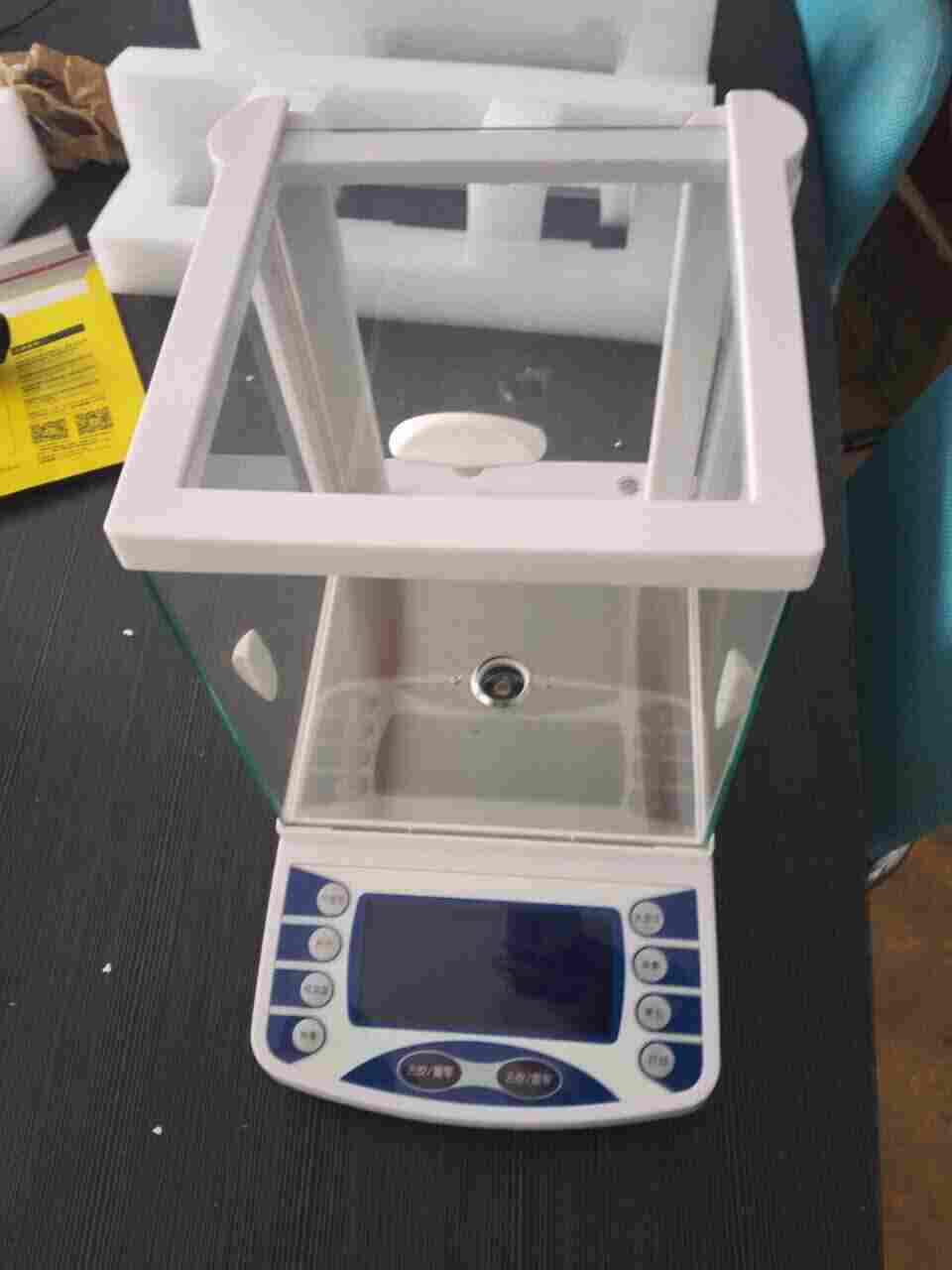 LB-70C型烟尘烟气自动检测仪配套用的天平和恒温干燥箱有