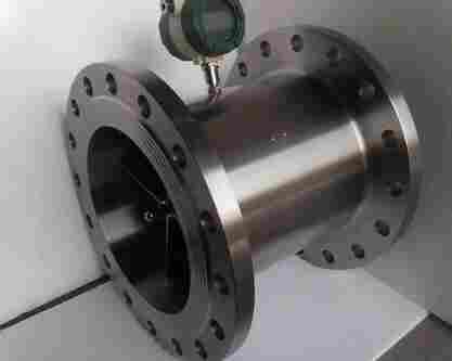 管道式原油流量计