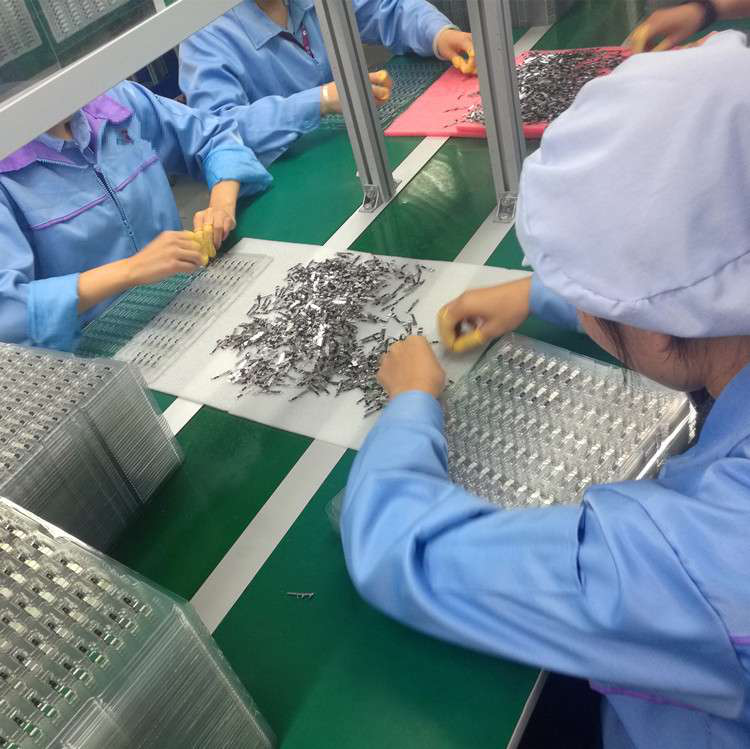 青岛平一自由人整列机快速排列包装五金小零件