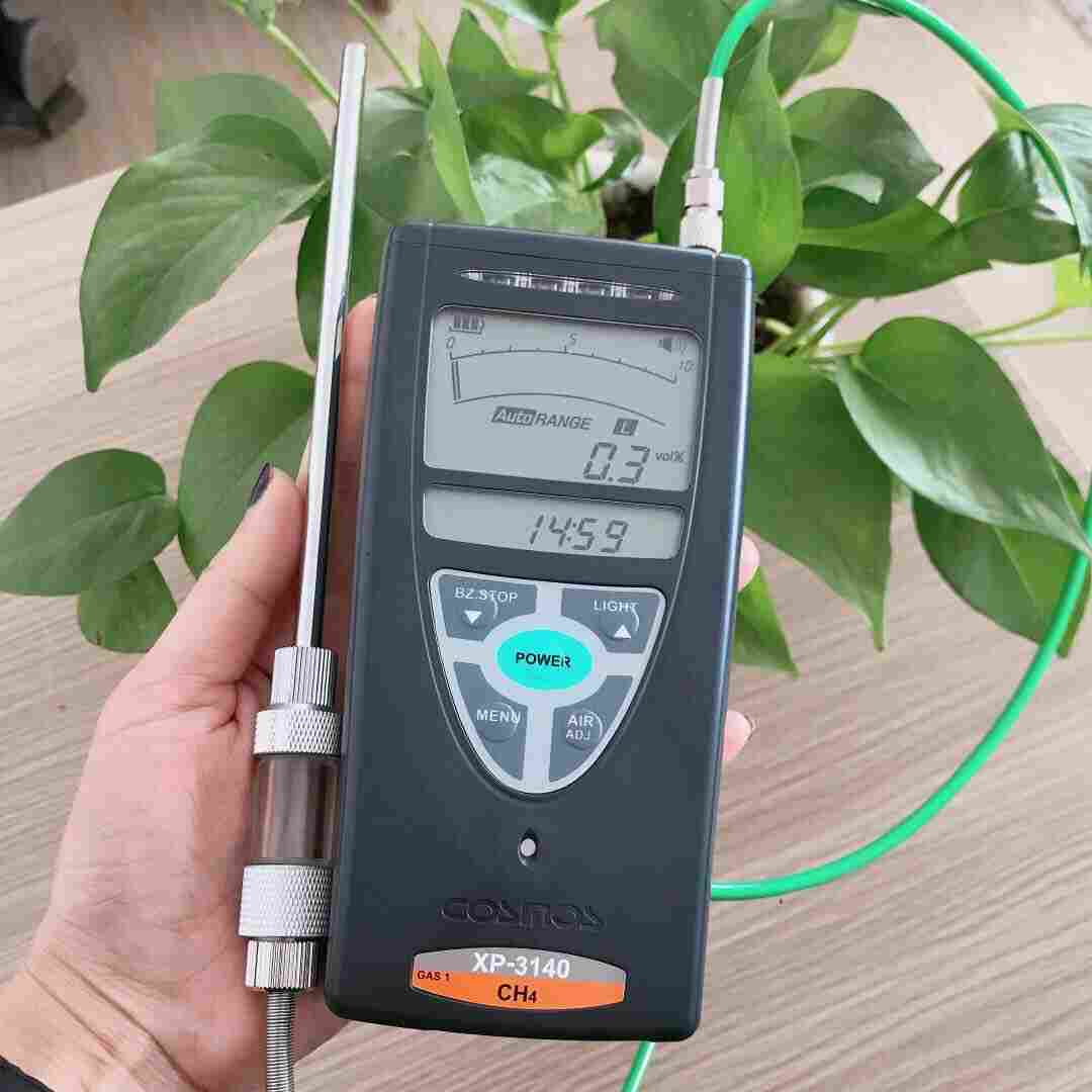 日本新宇宙XP-3140便携式可燃气体浓度检测仪