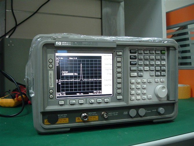 回收工厂二手Agilent E4408B频谱分析仪