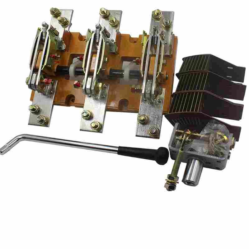 HD11F-100/28熔断式隔离开关