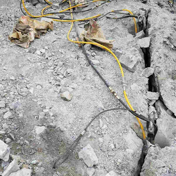 甘肃天水电动液压膨胀棒施工效果