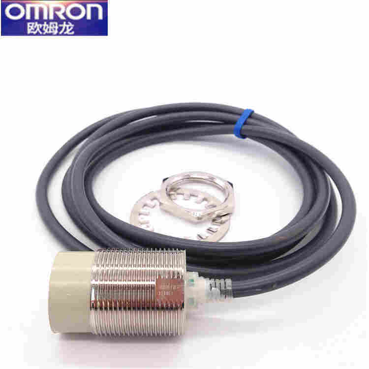 欧姆龙TL-N5MY1扁平金属感应接近开关