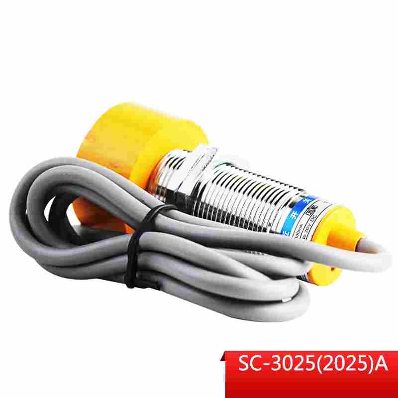 欧姆龙TL-N5MY1扁平金属感应接近开关