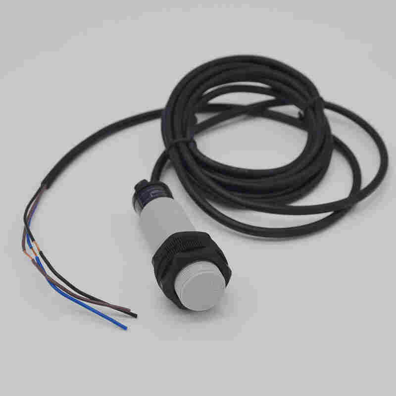 LJ30A3-15-Z/CY电感式接近开关