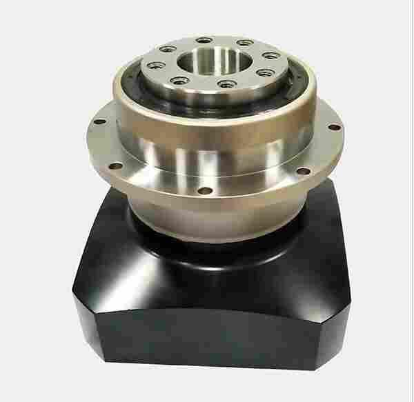 伊明EAMON步进减速机40ZDE9-100T3