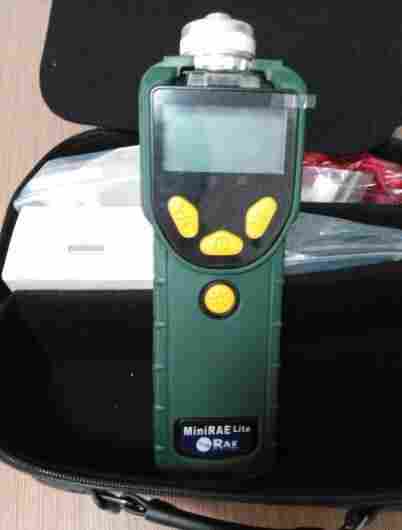 美国华瑞便携式气体检测仪PGM-7300