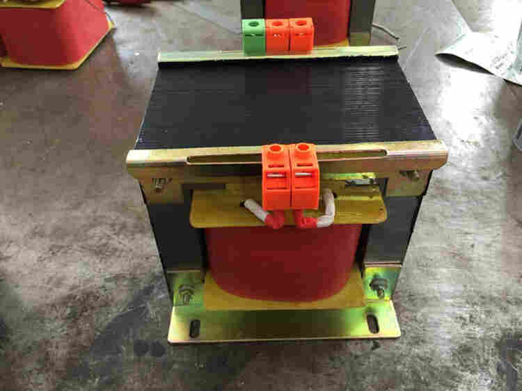 BK-150VA单相隔离控制变压器