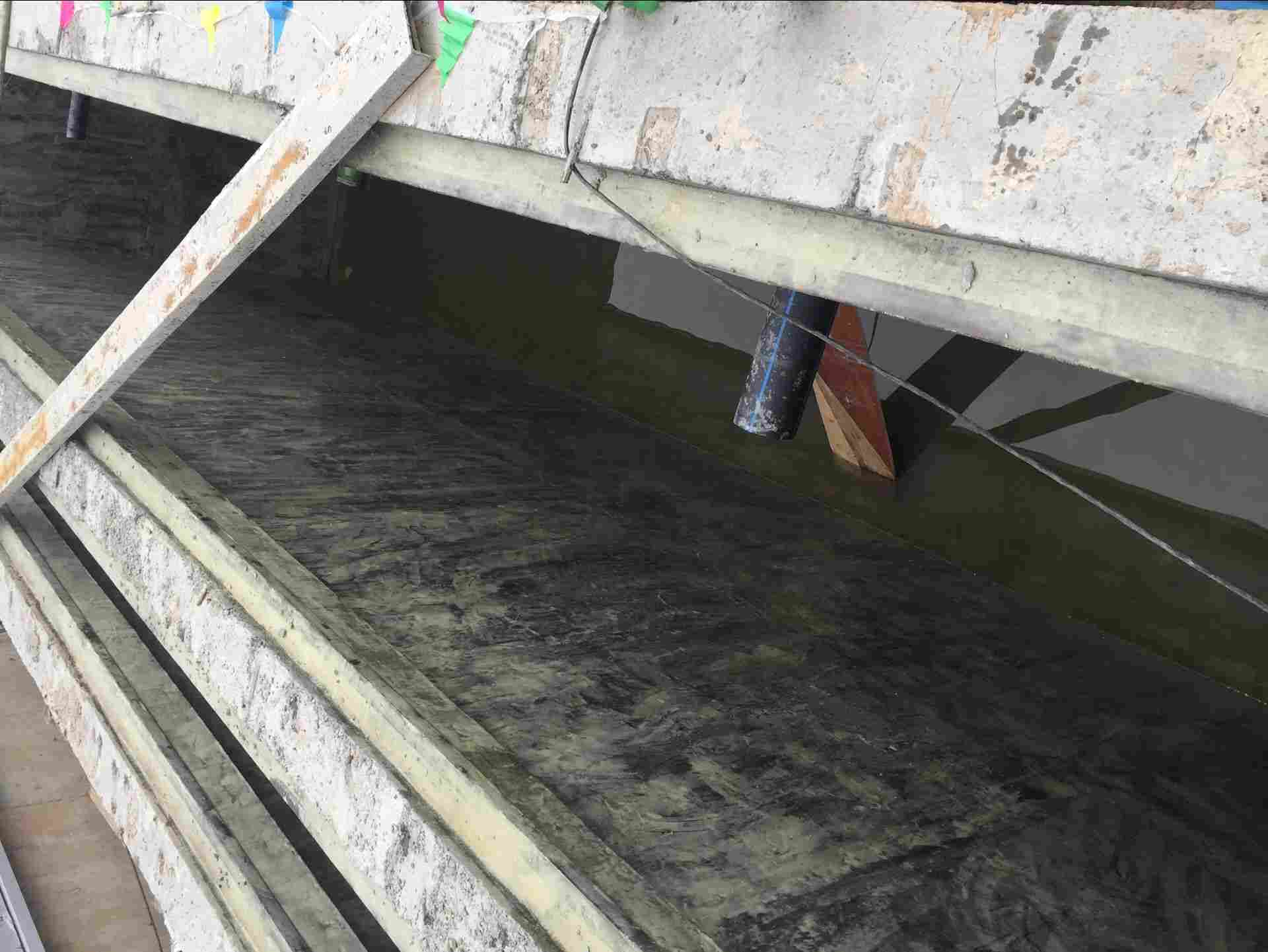 德宏填埋场污水池玻璃钢防腐公司五布六油