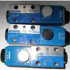 新品VICKERS比例阀