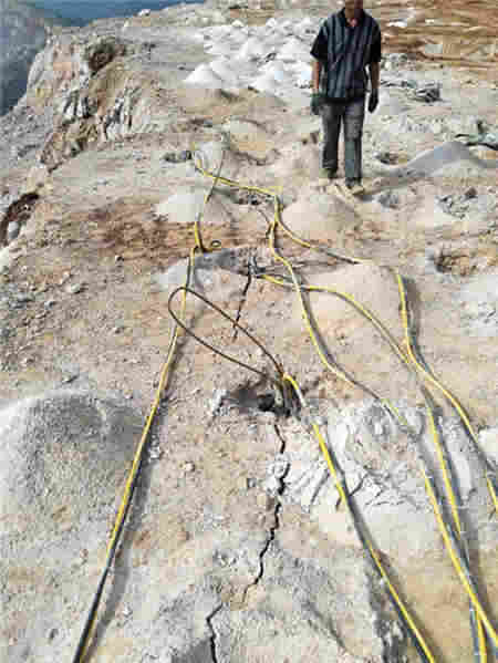 液压岩石分裂机混凝土破碎手持工具 液压开山机