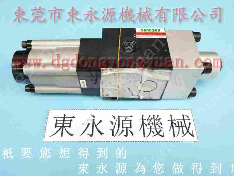 沃得 冲床自动化设备，模具拉伸油喷涂设备 找 东永源