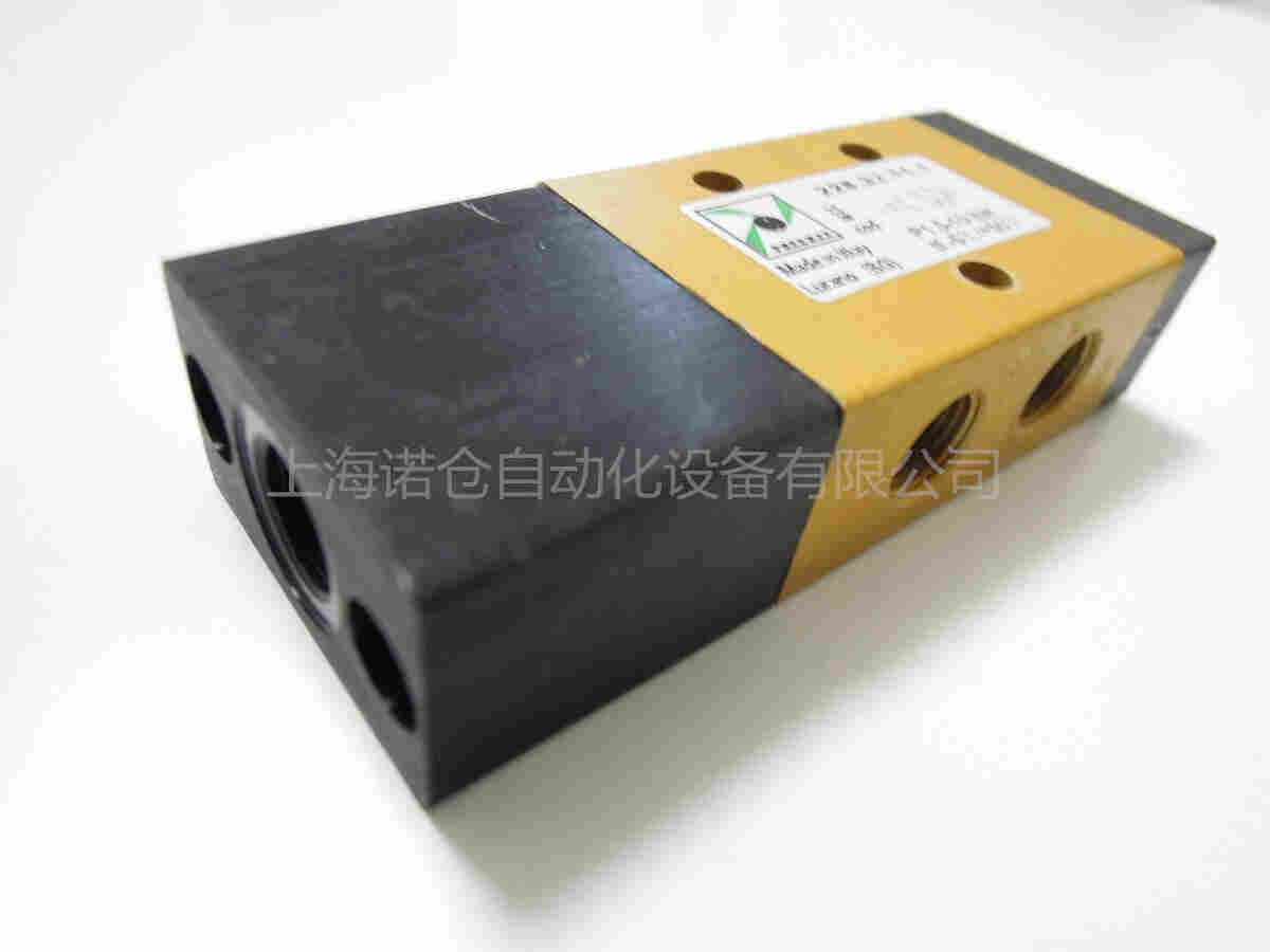 PNEUMAX手动阀PN02473，224.53.31.9/1