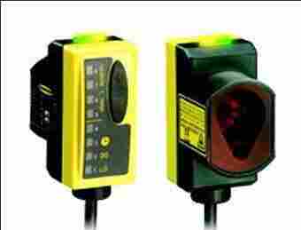 限时特卖邦纳传感器PIF615U