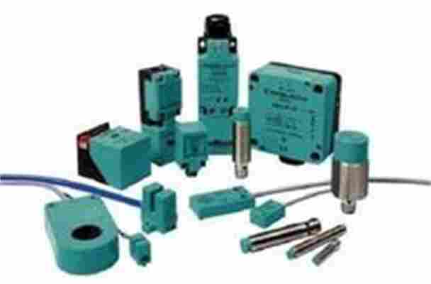 P+F开关 NBN40-U4-A2