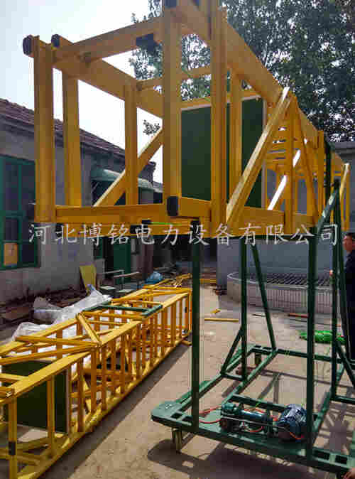 电动式绝缘升降平台 玻璃钢移动式检修平台
