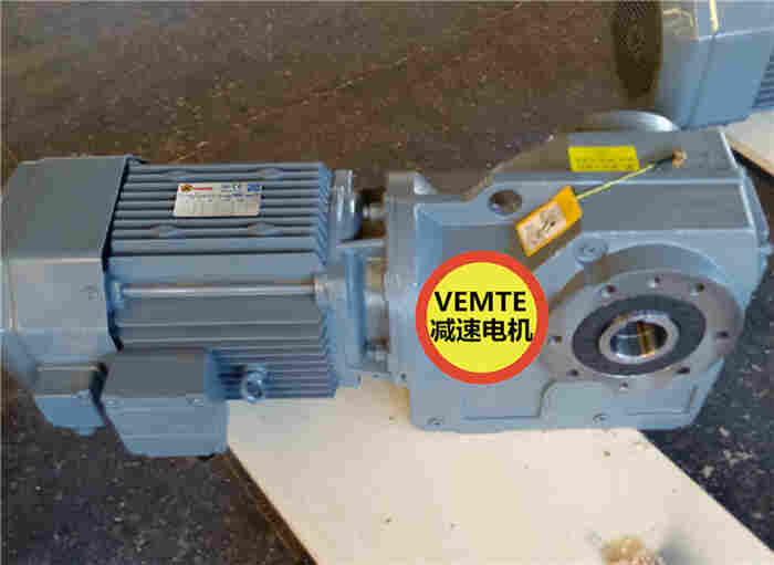 KA67DV100L4减速机,K系列减速机润滑油