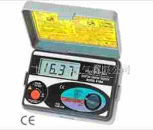 4105A  数字式接地电阻测试仪