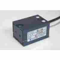 供应status温度变送器SEM203P 0-100°C 4-20mA