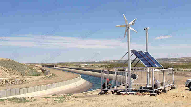 航油管道风光互补离网监控供电系统