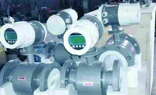 DN100工业污水流量计选型