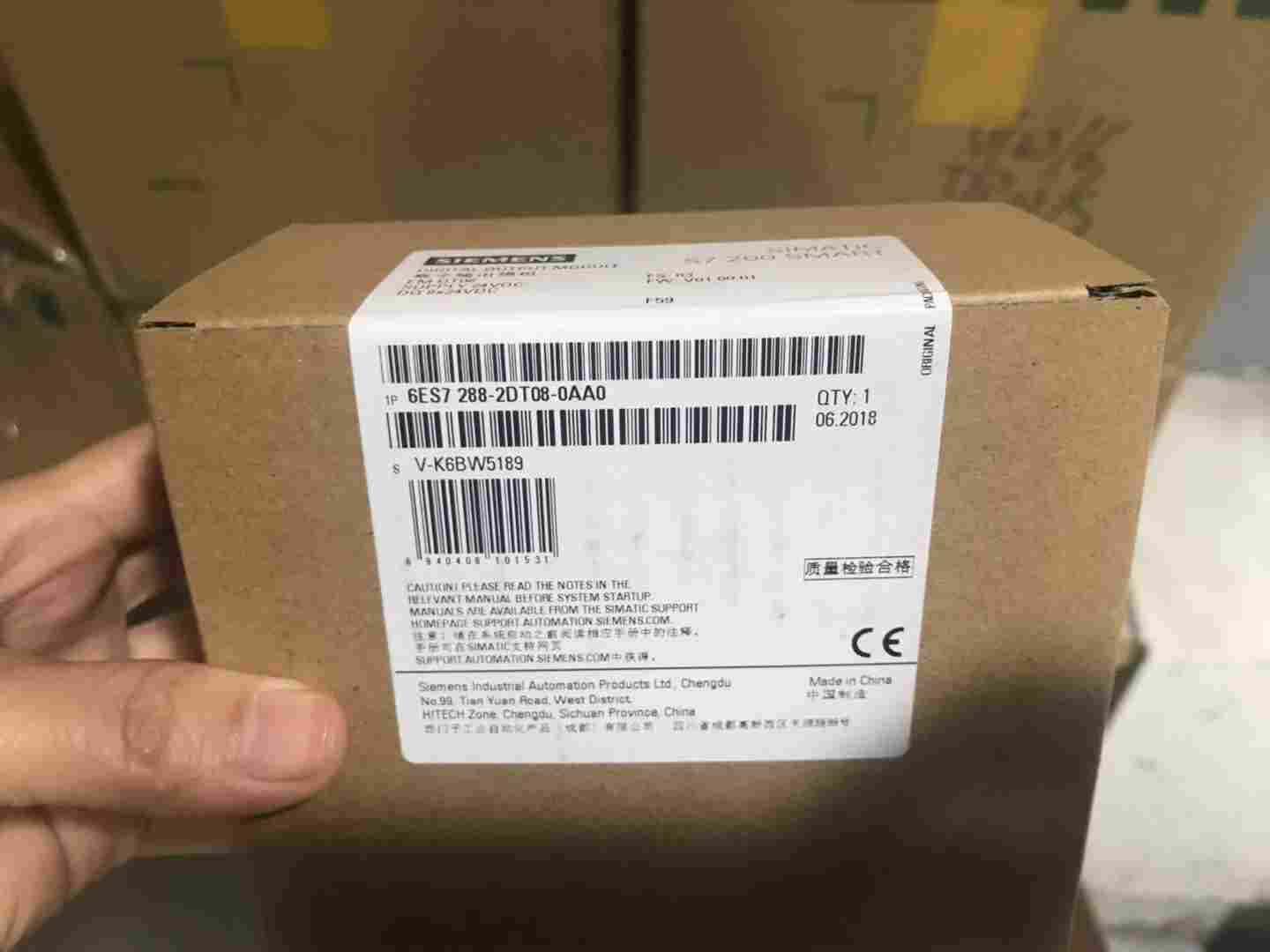 鹤岗西门子SMART专供6ES7288-1SR60-0AA0现货供应