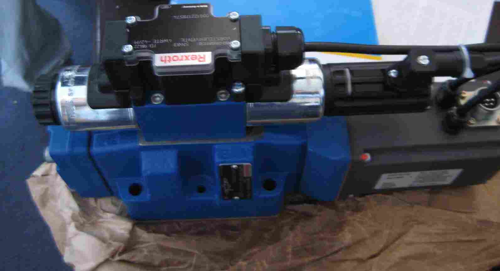 -直动溢流阀3WE5b-6.0/OW220NZ4V