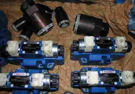 全新原装-现货供应力士乐DBW20B1-5X/200-6SG24N9K4