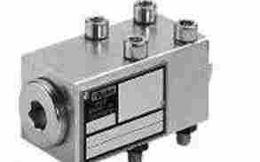 1569458241301249.jpg 派克PARKER编码器026-52089-H的安装位置