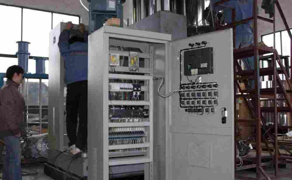 维修回收英飞凌模块FF100R12RT4