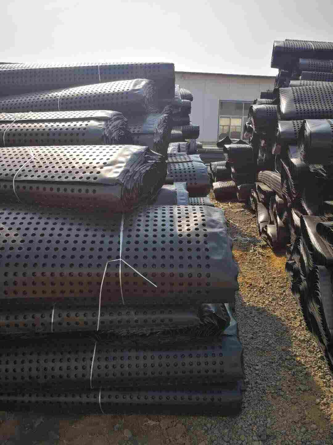 欢迎您——乌鲁木齐——黑色塑料排水板—---—厂家销售((欢迎光临))