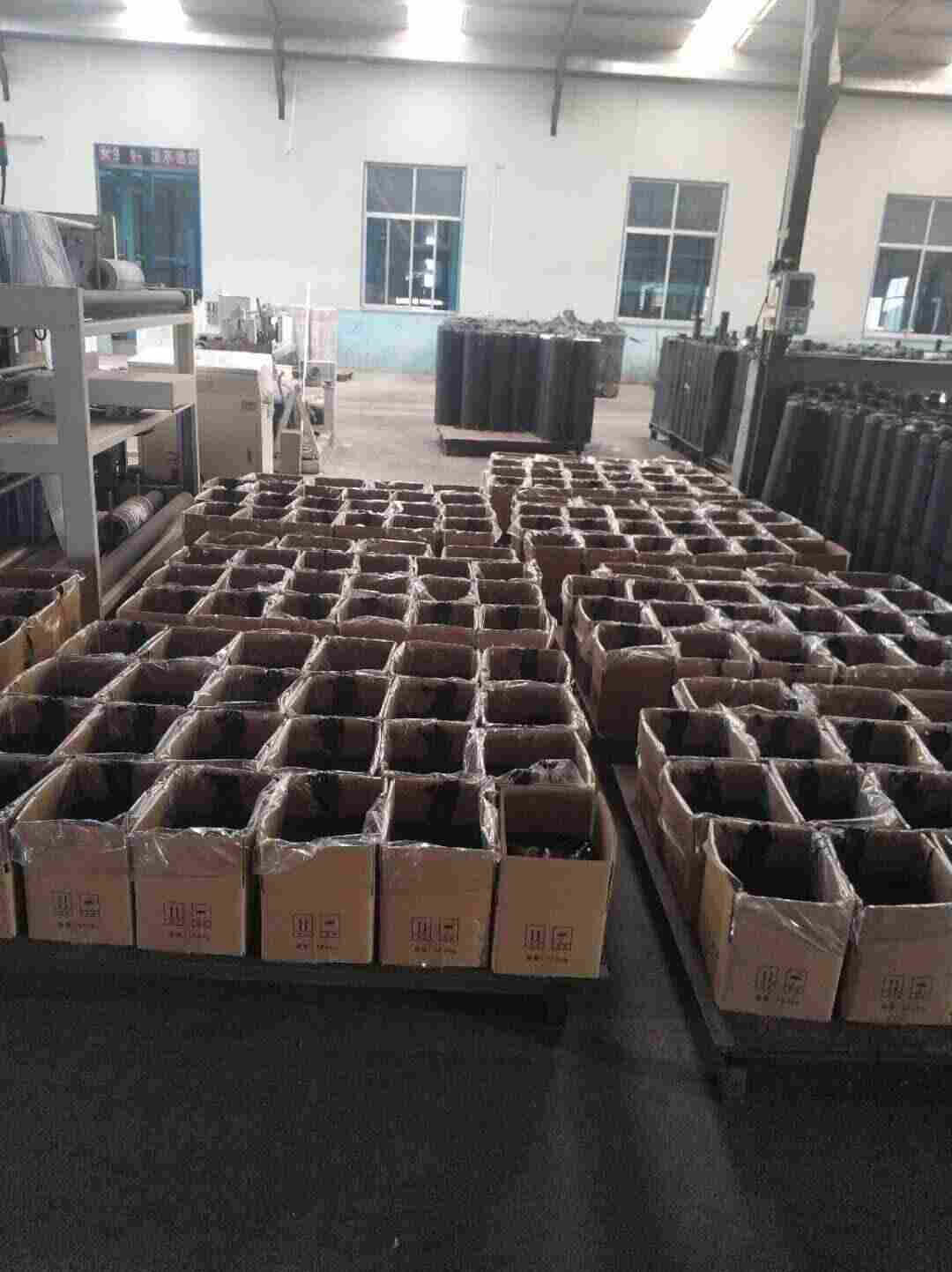 供应：四平防裂贴、抗裂贴路面材料——欢迎您