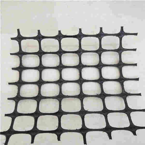 :通辽.聚酯土工格栅(每平米价格/欢迎您)