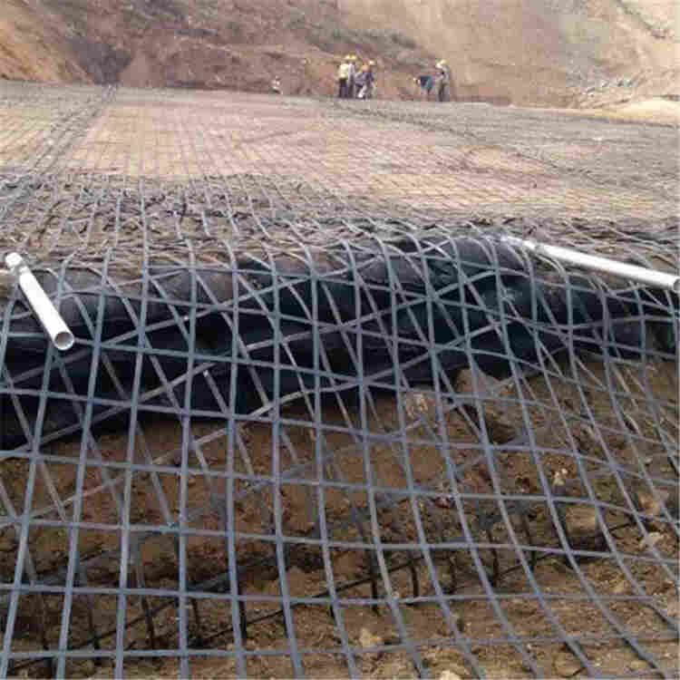 :（（郴州双向聚酯焊接土工格栅））厂家—*品质）