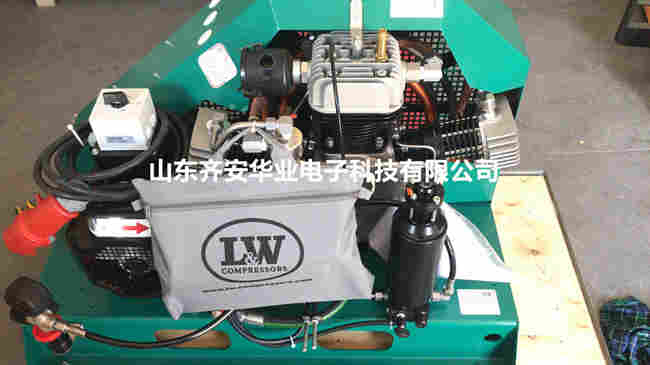 进口LW320-ECO多充头空气压缩机、呼吸器充气泵