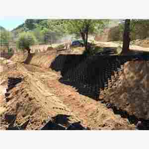 欢迎——((景德镇鱼塘护坡土工格室))(集团欢迎您)