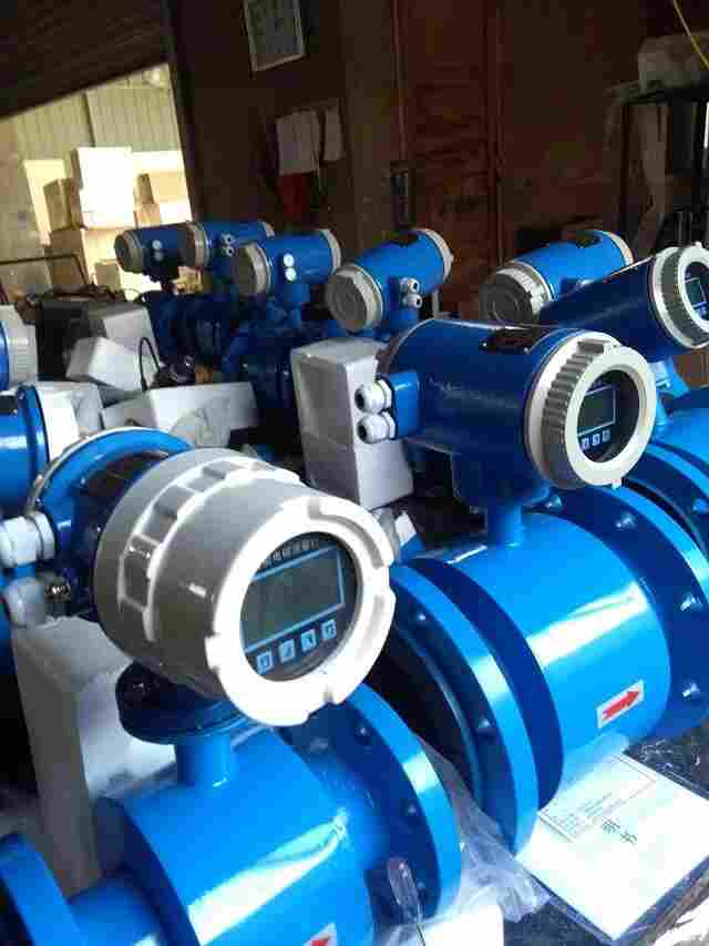 大口径流量计,测大口径污水流量计