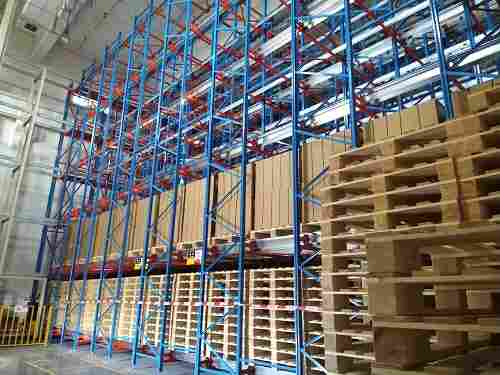 辽宁航空垂直升降立体库货架检测