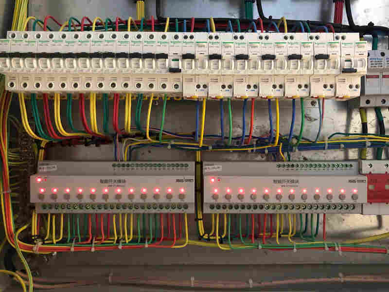 DLE120312路继电器模块