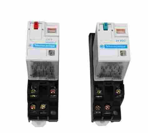 施耐德中间继电器福建厂家直发