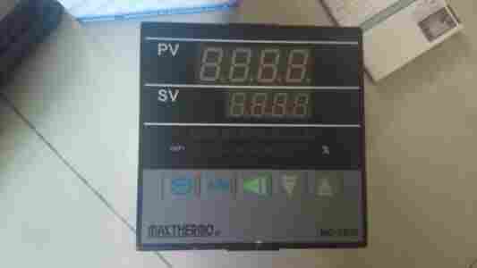 MC-2638-301-000 极大温控器