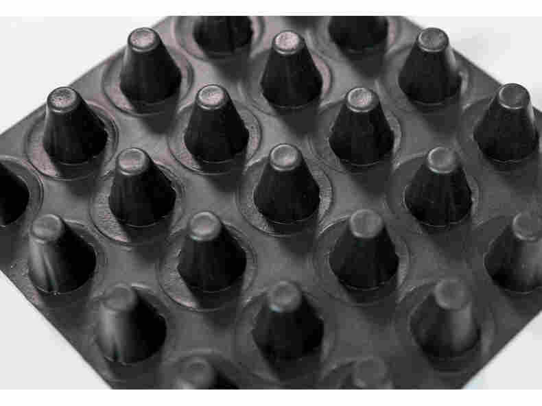 :滨州塑料蓄排水板——(滨州生产厂家)