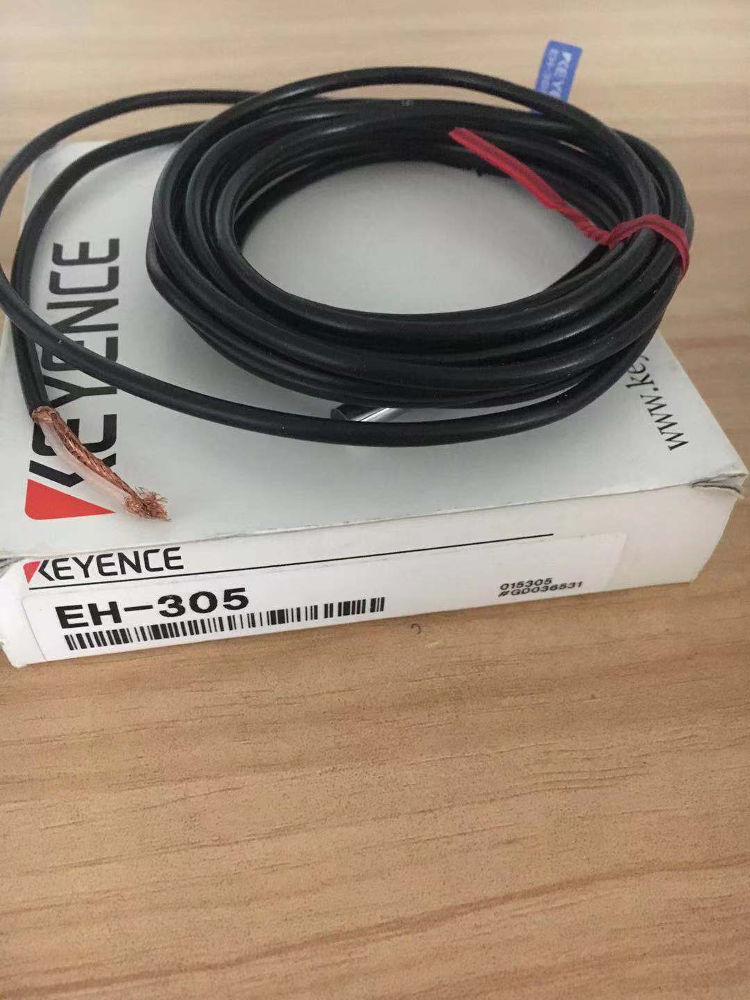 护罩型EH-302基恩士传感器头