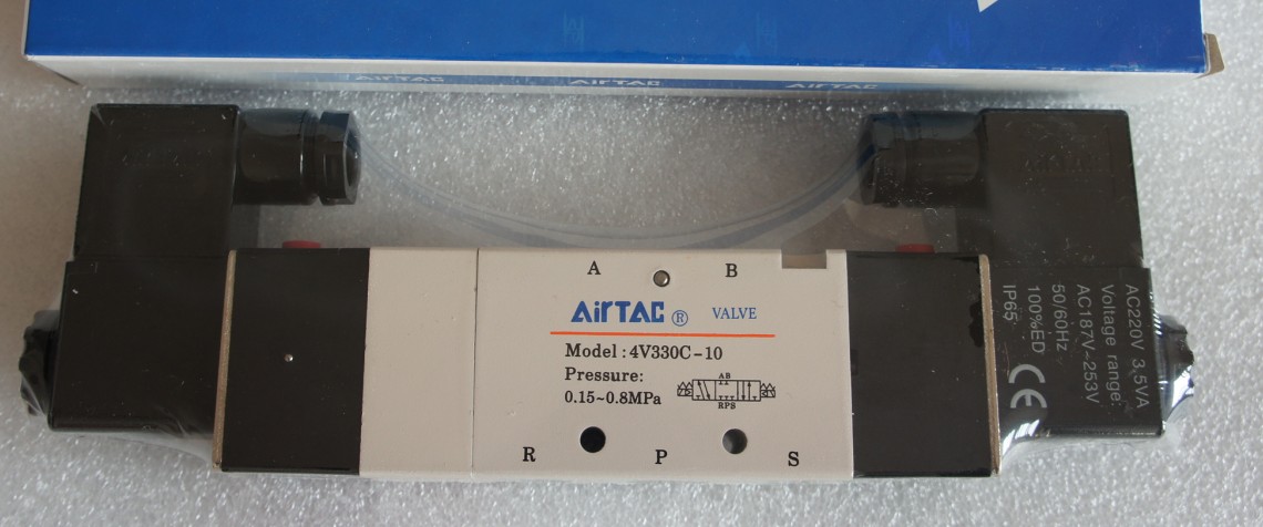 现货秒发：亚德客AIRTAC电磁阀4V330C-10 DC24V 、