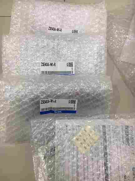 SMC數字式壓力開關ZSE30AF-01-P-GA1熱賣