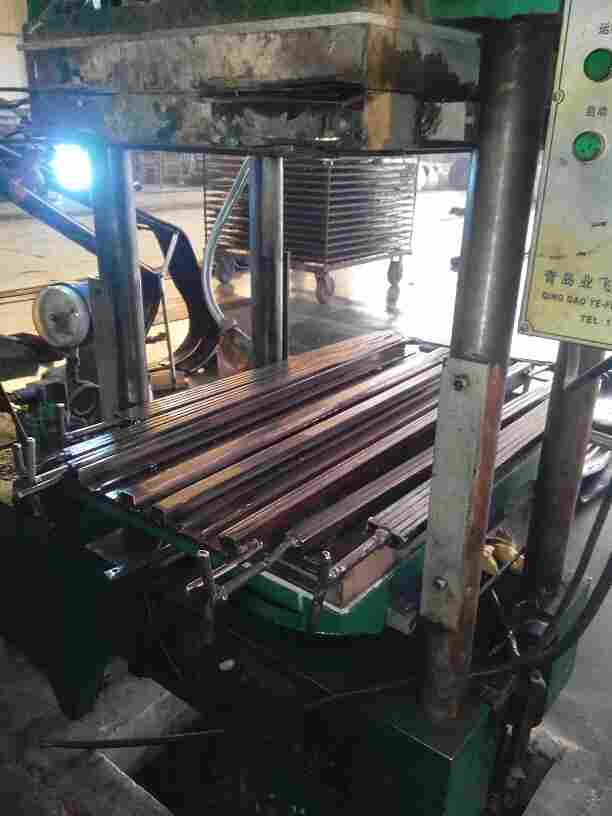 欢迎——瑞丽市防水土工布——瑞丽市欢迎您) 欢迎——瑞丽市防水土工布——瑞丽市欢迎您)