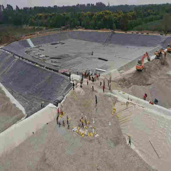 欢迎采购——黑龙江2.0mm双光面HDPE膜,新材料有限公司,欢迎您